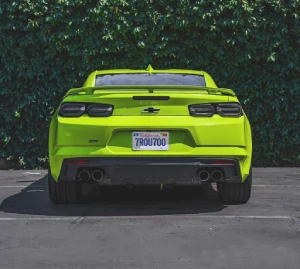 přihlášené auto z usa